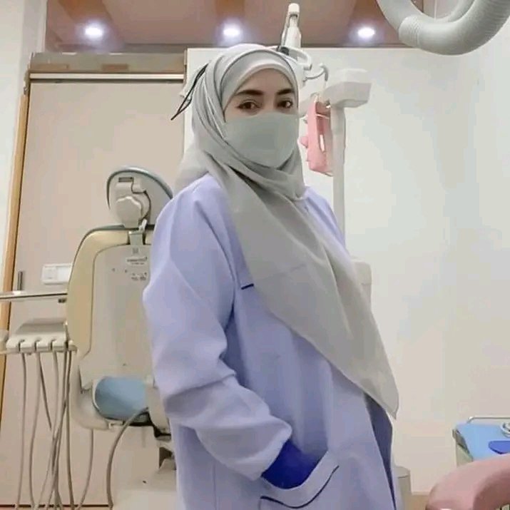 میری پوسٹ 11:17پر ڈیرہ اسماعیل خان سے نکلی ہے 
اب کہاں تک پہنچ گئی ہے
🤔🥰