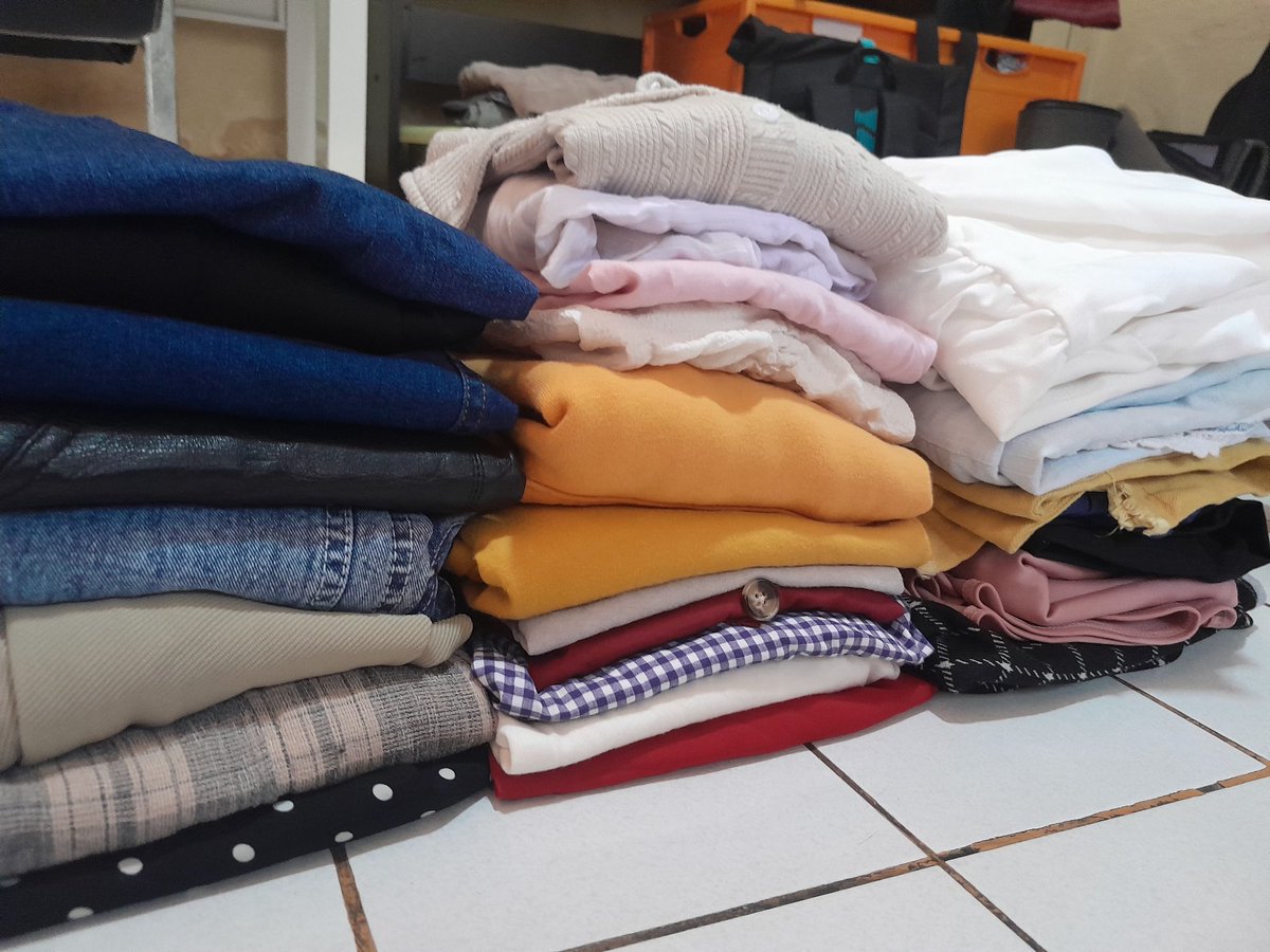 loved by lav tweet media