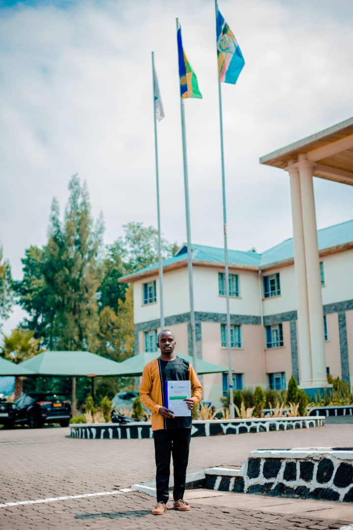 NDAYIZEYE Theoneste (@ndayizeyetheon6) on Twitter photo New Chapter embarked π
I'm now a 99.9% Bachelor's degree holder in #Horticulture from <a href="/Uni_Rwanda/">University of Rwanda</a>. π·πΌ π
I'm ready to serve farmers, level up your farm and growing together π°π
Thanks to everyone who has supported my university journey since day one πβ€οΈ
<a href="/UR_CAVM/">UR-CAVM</a> New Chapter embarked π
I'm now a 99.9% Bachelor's degree holder in #Horticulture from <a href="/Uni_Rwanda/">University of Rwanda</a>. π·πΌ π
I'm ready to serve farmers, level up your farm and growing together π°π
Thanks to everyone who has supported my university journey since day one πβ€οΈ
<a href="/UR_CAVM/">UR-CAVM</a>