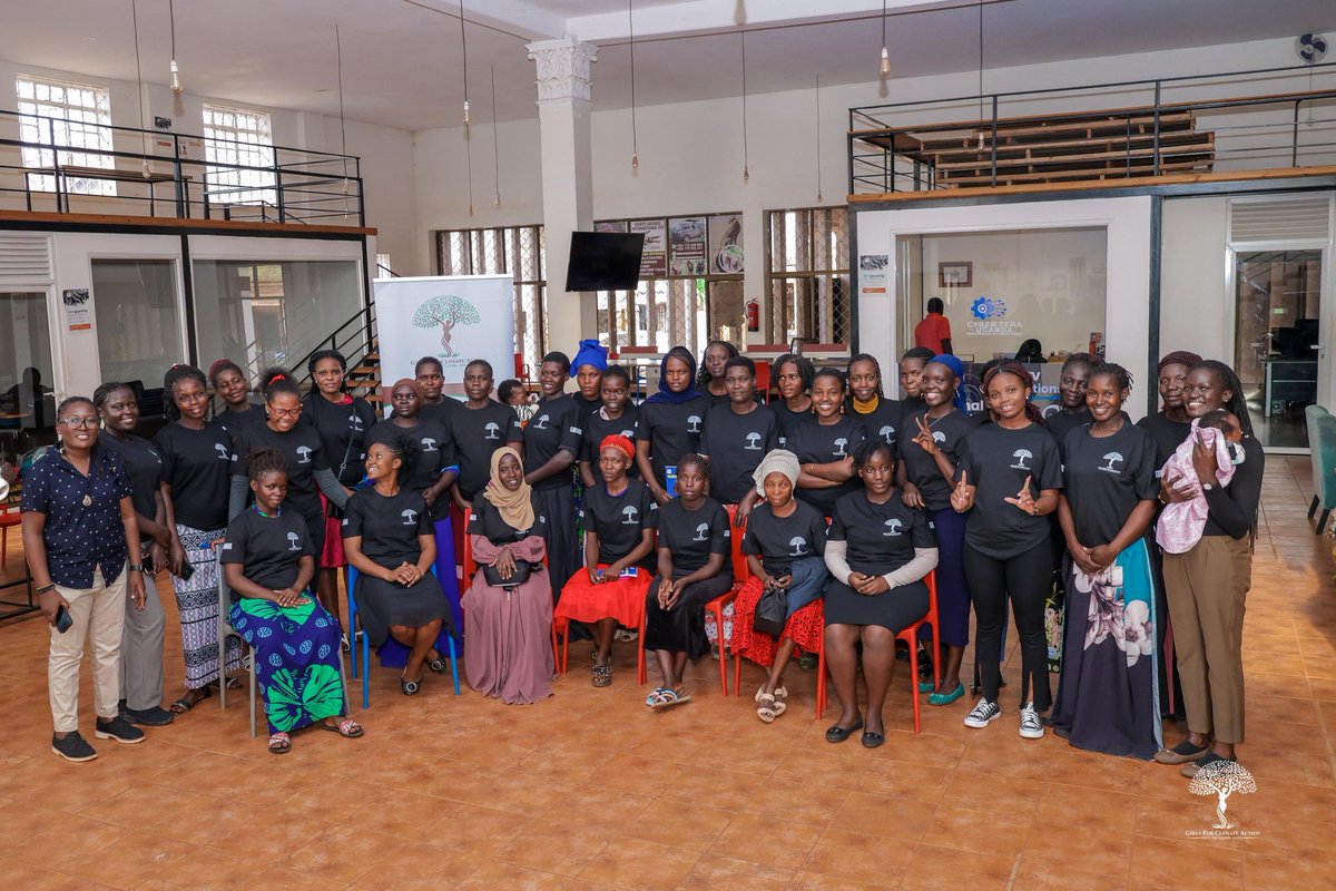 G4ClimateAction's tweet image. Yesterday, the #GreenpreneurshipAcademy2025 cohort kicked off their journey with us! 🌱 We're excited to learn from them and share knowledge to help them identify, launch, and grow impactful green initiatives. @GreengrantsFund