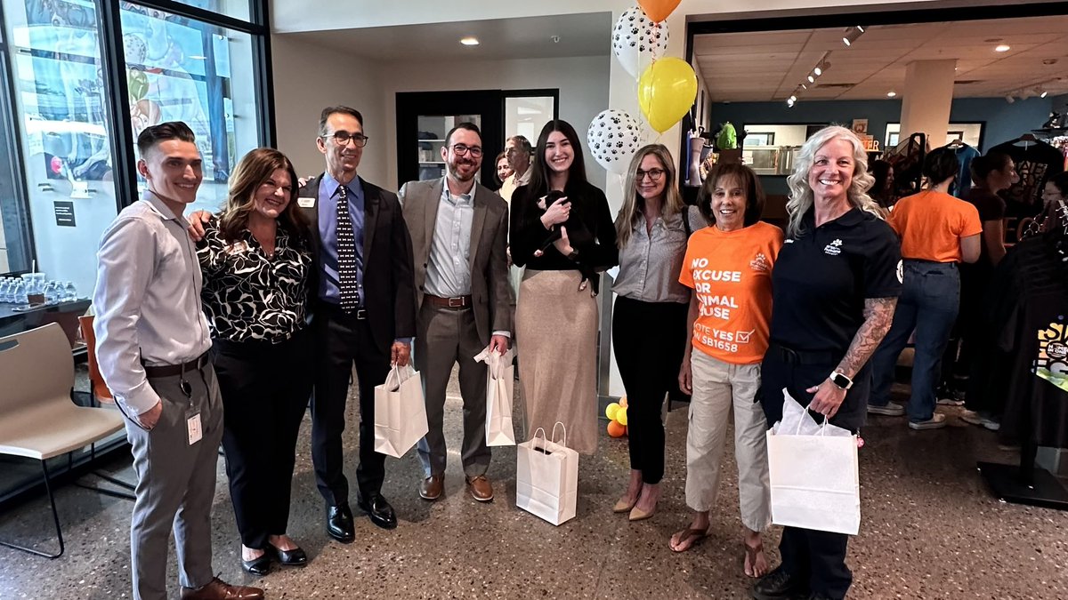 Liz Goodman (@lizgoodmanlaw) on Twitter photo Today was a career highlight. SB 1658 was signed into law, protecting animals from abuse and neglect. Itās the most impactful bill that <a href="/azhumane/">Arizona Humane Society</a> has championed in over a decade. Thank you to our relentless sponsor <a href="/ShawnnaLMBolick/">Shawnna LM Bolick</a> and thank you for your support <a href="/GovernorHobbs/">Governor Katie Hobbs</a> Today was a career highlight. SB 1658 was signed into law, protecting animals from abuse and neglect. Itās the most impactful bill that <a href="/azhumane/">Arizona Humane Society</a> has championed in over a decade. Thank you to our relentless sponsor <a href="/ShawnnaLMBolick/">Shawnna LM Bolick</a> and thank you for your support <a href="/GovernorHobbs/">Governor Katie Hobbs</a>