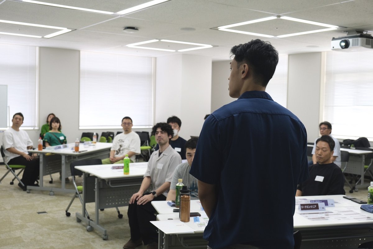 shiftevolve_jp's tweet image. フェニックスプロジェクト無料体験会が始まりました！
これから参加者のみなさんにビジネス部門・開発部門・運用部門に分かれて役割を担っていただき、DevOpsの考え方や実務への適用、部門間コラボレーションを体験いただきます。