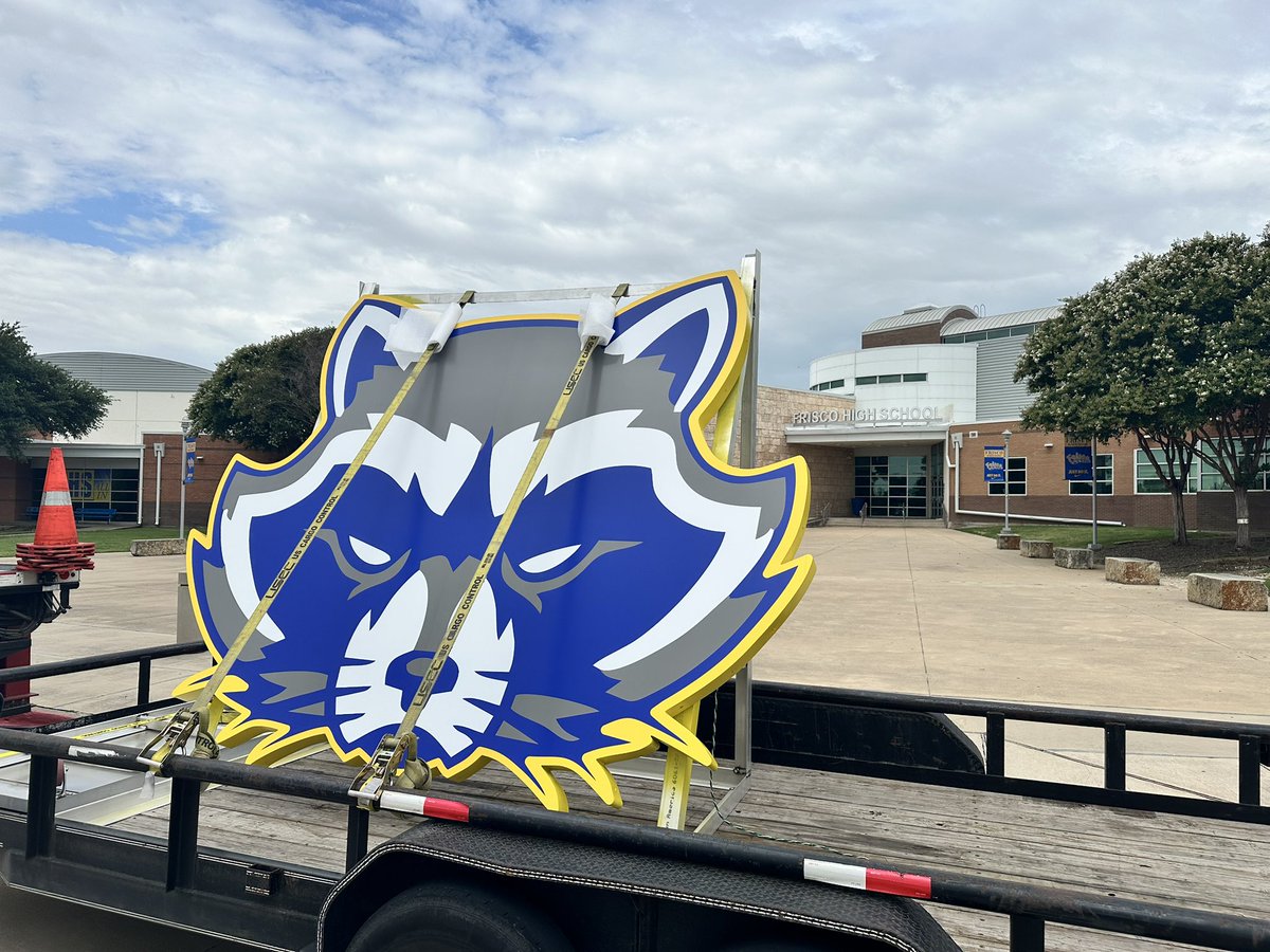 Dr. Shawn S. Perry (@drshawnperry) on Twitter photo Got a cool delivery this morning! Getting that fresh school year excitement building in me <a href="/FHSRaccoons/">Frisco High School</a> !! Got a cool delivery this morning! Getting that fresh school year excitement building in me <a href="/FHSRaccoons/">Frisco High School</a> !!