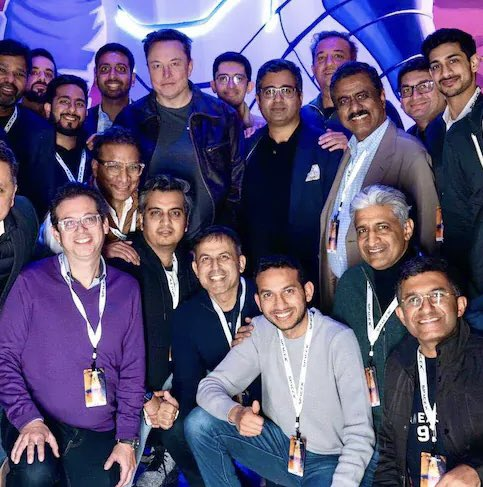 IndianInvasionN's tweet image. The America Party 🇮🇳

What do you notice?