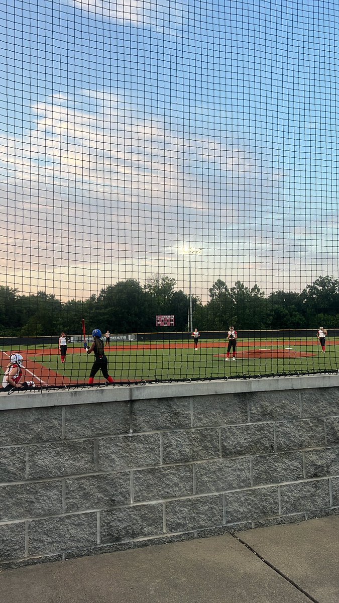 Sruszala35's tweet photo. Currently at one of the four rivers locations, Union High school. It maybe a staple of the four rivers conference. Which is your favorite four rivers location? #onlyonerightanswer https://t.co/bNiuFvPcjp