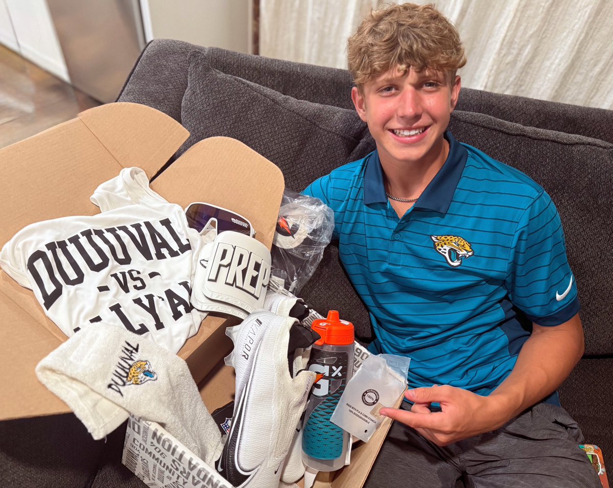 Cy Cubbedge 2028 QB (@cycubbedgeqb) on Twitter photo I really appreciate the swag box <a href="/Jaguars/">Jacksonville Jaguars</a>!! It’s 🔥🔥!!!! Looking forward to cheering on Jaguars Flag Football as they head to Canton next week for <a href="/NFLFLAG/">NFL FLAG</a>! Let’s Go #DUUUVAL <a href="/Adriel_Rocha/">Adriel Rocha</a> <a href="/jstaples007/">jstaples</a> <a href="/BHSTornadoFlag/">BradfordFlagFootball</a> <a href="/AthleteFirstMG/">AthletefirstMG</a> <a href="/QB_DNA/">QBDNA</a> <a href="/GregDaniels_OL/">Greg Daniels</a> I really appreciate the swag box <a href="/Jaguars/">Jacksonville Jaguars</a>!! It’s 🔥🔥!!!! Looking forward to cheering on Jaguars Flag Football as they head to Canton next week for <a href="/NFLFLAG/">NFL FLAG</a>! Let’s Go #DUUUVAL <a href="/Adriel_Rocha/">Adriel Rocha</a> <a href="/jstaples007/">jstaples</a> <a href="/BHSTornadoFlag/">BradfordFlagFootball</a> <a href="/AthleteFirstMG/">AthletefirstMG</a> <a href="/QB_DNA/">QBDNA</a> <a href="/GregDaniels_OL/">Greg Daniels</a>