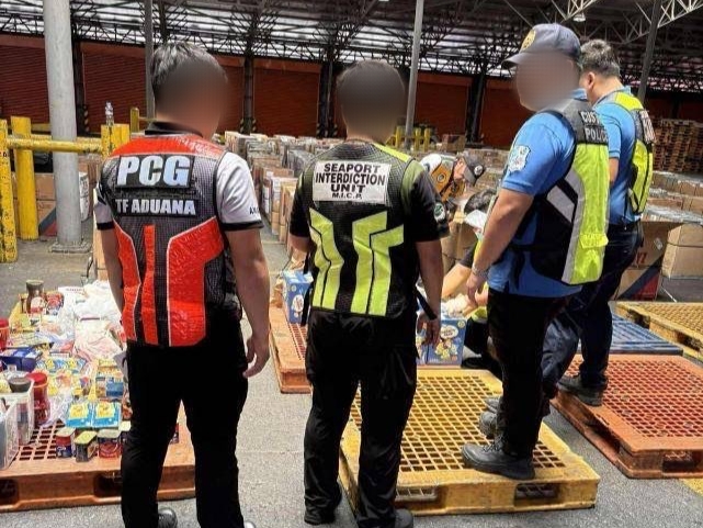 Philippine Coast Guard (@coastguardph) on Twitter photo πππππ πππππππππππ πππππ ππππ πππ πππππππ πππππ πππππ ππ
πππππ ππ ππππππ
βοΈfacebook.com/coastguardph/pβ¦
#DOTrPH π·
#CoastGuardPH
#MaritimeSectorWorks πππππ πππππππππππ πππππ ππππ πππ πππππππ πππππ πππππ ππ
πππππ ππ ππππππ
βοΈfacebook.com/coastguardph/pβ¦
#DOTrPH π·
#CoastGuardPH
#MaritimeSectorWorks