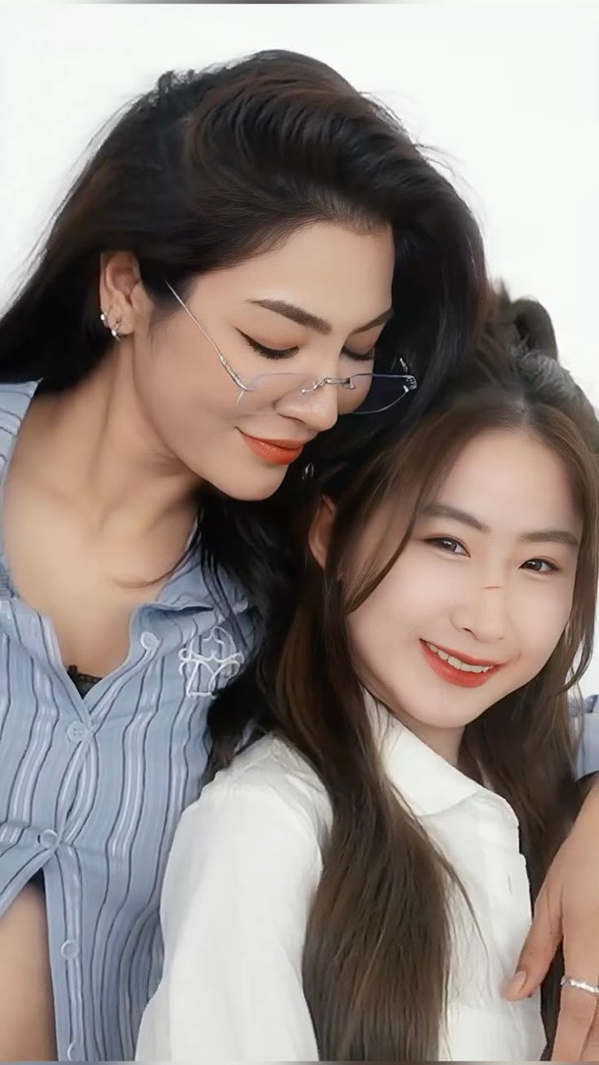 Abita1235's tweet photo. Every day I wake up with the hope of seeing them together and I know that soon we will achieve it because this fight will not stop.
NINESTAR LOST RHYTHM 
#StandAgainstNineStar
#FayeYoko #ฝ้ายโยโกะ
#NineStarStudios
#WanwanDJN
#NaniNitchareeNitinavakorn https://t.co/GCUmmDQ3RY