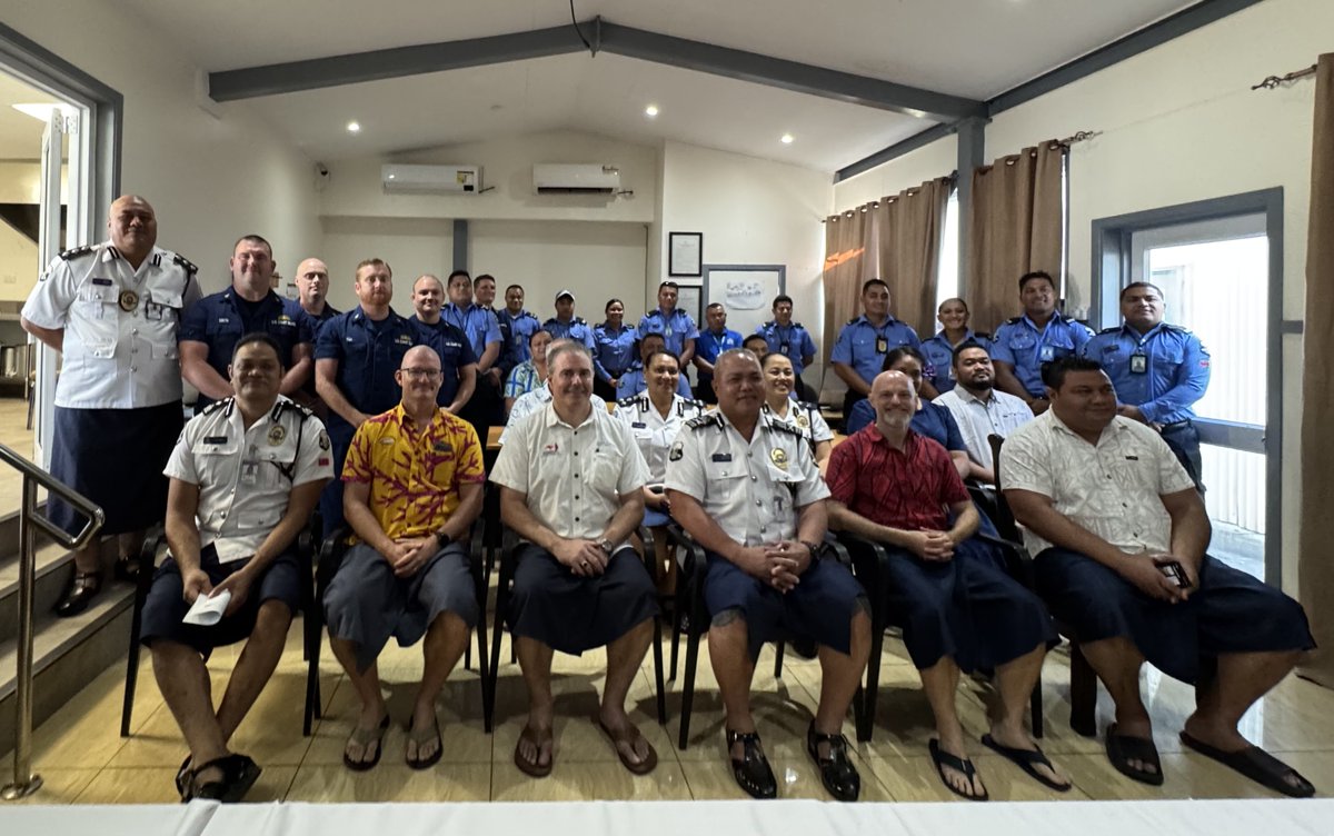 U.S. COAST GUARD, U.S. EMBASSY APIA, SAMOA ANNOUNCES LAUNCH OF MARITIME BOARDING OFFICER COURSE IN SAMOA.

#pressrelease 
#USEmbassyinApia

Read more: shorturl.at/S2JIR