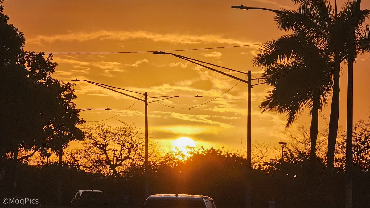 moqjazz's tweet image. Les comparto mi atardecer desde La Laguna del Condado. Pt.1 #PuertoRico #sunsets @SLopezTiempo @383_787 @adamonzon @AWA_013 @DeborahTiempo @BoricuaVasca @EliRobainaTV @bredle @KevinDelbrey @SusanSoltero @GuaybanaJota @BrujaBoricua_2 @CycloforumsPR @zamiratv @Fernando_AF14