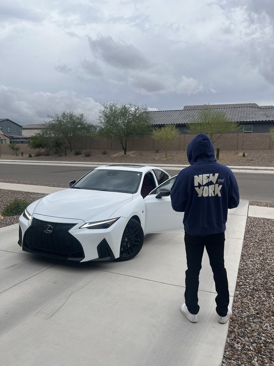 BrandonRRuiz's tweet photo. Euphoric💫 https://t.co/ANzQM6e18Z