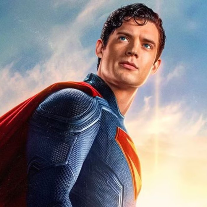 GeeksGamersCom's tweet image. James Gunn on the "MAGA backlash" to him calling 'SUPERMAN' an immigrant story-
"I think this movie is for everybody, I don't have anything to say. I'm not here to judge people. I think this is a movie about kindness, and I think that's something everyone can relate to." (via…