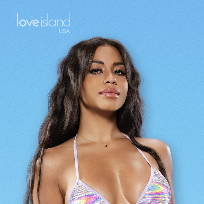 PopCrave's tweet image. Google shows a papaya and a quote by #LoveIslandUSA’s Amaya when you search her name.