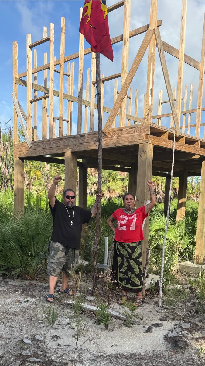 KanahusFreedom's tweet image. Belize with Elder Merlene Clarke, she is one of my moms in the world and am helping her to fight for this land