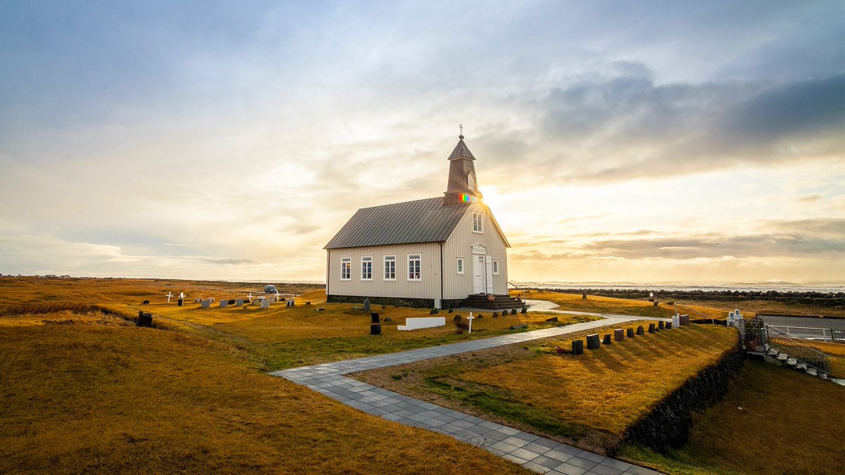 🚨Just in: The IRS has announced that churches and others houses of worship may now endorse political candidates to their congregations.

This decision has removed a key restriction in the decades-old ban on political activity by tax-exempt nonprofits.

Via: The NYT