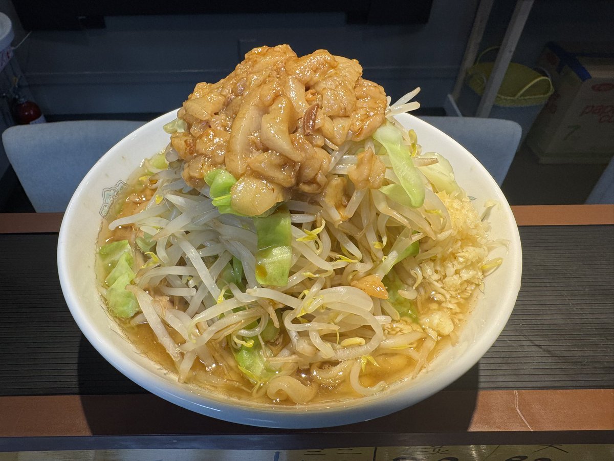mazesoba_rm's tweet photo. おはようございます！

本日からリニューアルオープンです！

7月8日（火）11:30〜14:00

ぜひお願いします！

#ニンニクぶちこみましょう https://t.co/AwSC2el3Ck