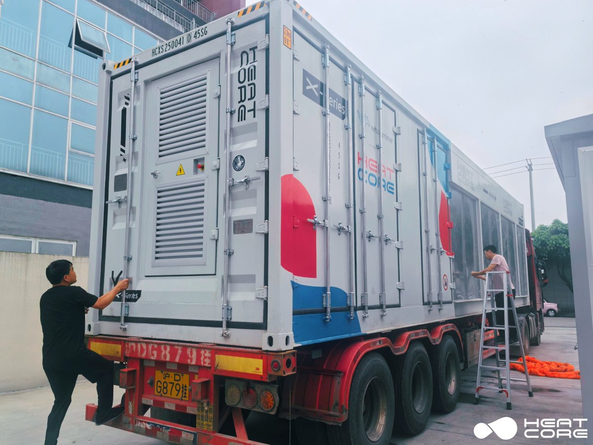 Heatcore_tech's tweet image. 🚛The XS1200 is now shipping to the US!

✅ 40ft container size
✅ Highly integrated
✅ Zero water consumption &amp;amp; Low noise
✅ #HeatCore cloud monitoring
✅ Customizable options

Perfect for eco-friendly, efficient operations! 🌍✨
#hydrocooling #btcmining #cypto