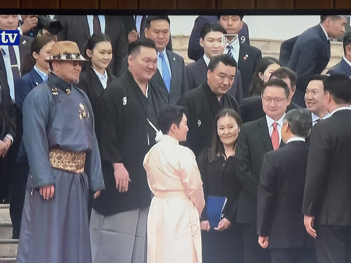 Давгадорж аварга ч жавхайж байдаг шүү. Гоё харагдаж байна ☘️❤️