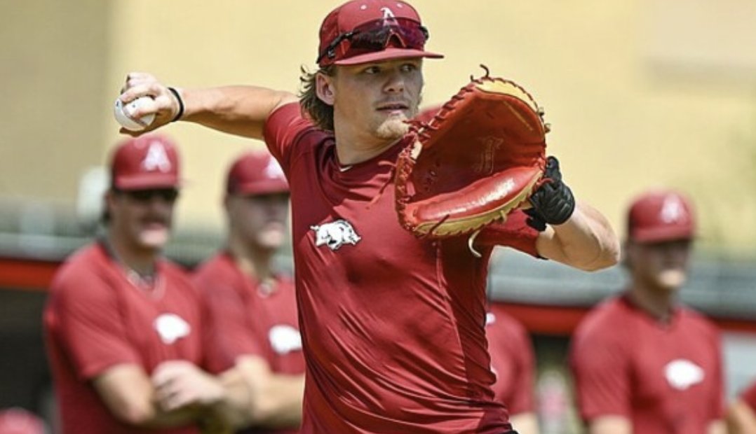 Justin Frommer (@justinbfrommer) on Twitter photo BREAKING: #Nebraska baseball has added Arkansas catcher, and former Creighton Prep star, Elliott Peterson (<a href="/Elliottpeters/">Elliott_Peterson</a>) from the transfer portal
Peterson was an NJCAA All-American before transferring to the Hogs.
READ: hastingstribune.com/husker_red_zonโฆ BREAKING: #Nebraska baseball has added Arkansas catcher, and former Creighton Prep star, Elliott Peterson (<a href="/Elliottpeters/">Elliott_Peterson</a>) from the transfer portal
Peterson was an NJCAA All-American before transferring to the Hogs.
READ: hastingstribune.com/husker_red_zonโฆ