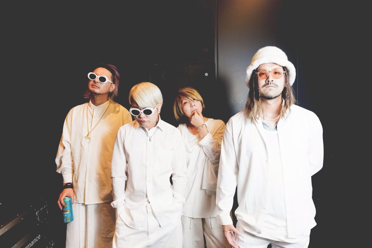 Aprilin85's tweet image. ▼NEXT GIG▼
2025.8.2(sat)
下北沢CLUB251
「absolute blue」
-act-
the afterglow
April in 85
思緋色に沈んで
枯レタ井戸ノ底。
toitoitoi
HUMANDRIVE
DJ ふじくん(いわき)
16:30/17:00
¥3,500/¥4,000(+1D)
※tigetのみ※
tiget.net/events/405427
photo(@metro0101)
