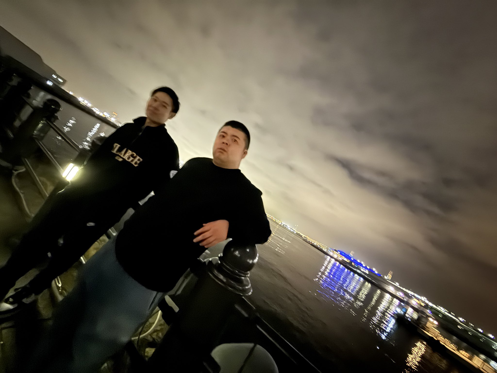 のりになります。 PA-288 工進噴霧器用 2頭口噴口 G1/4ネジ 工進 霧状2頭口噴口