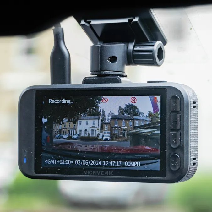 AdMiofive's tweet photo. Get 4K clarity, built-in GPS & Wi-Fi, and smart alerts (including speed cams!) with our miofive dash cam.✅ It's tough, smart, and always watching—even when you're parked.🛣️🔒

🛍️https://t.co/q71iFH2P4W

#DashCam #Miofive #RoadSafety #CarTech #Driving #Carlife