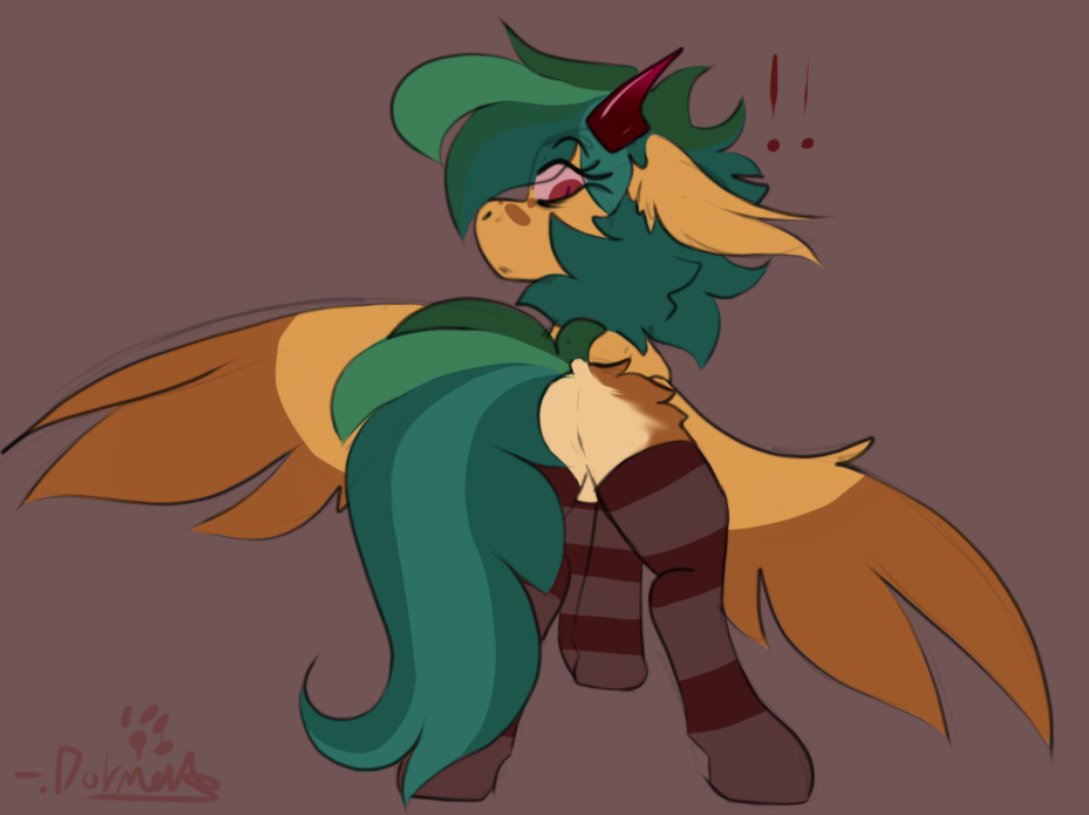 doormantt's tweet photo. Fuzz butt + socks ✨️ https://t.co/Rtk14nUj89