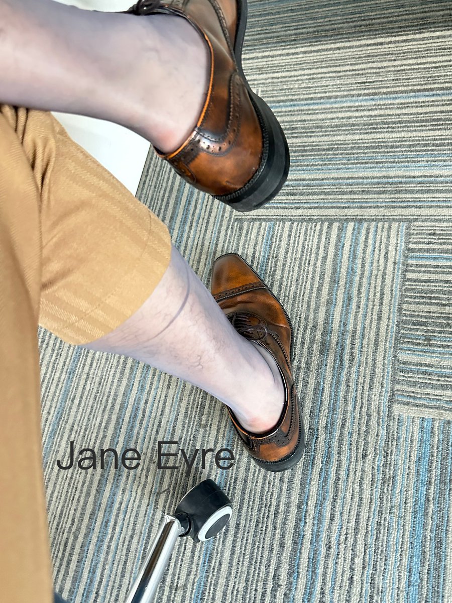 今日正装皮鞋丝袜油亮灰色丝袜裤袜