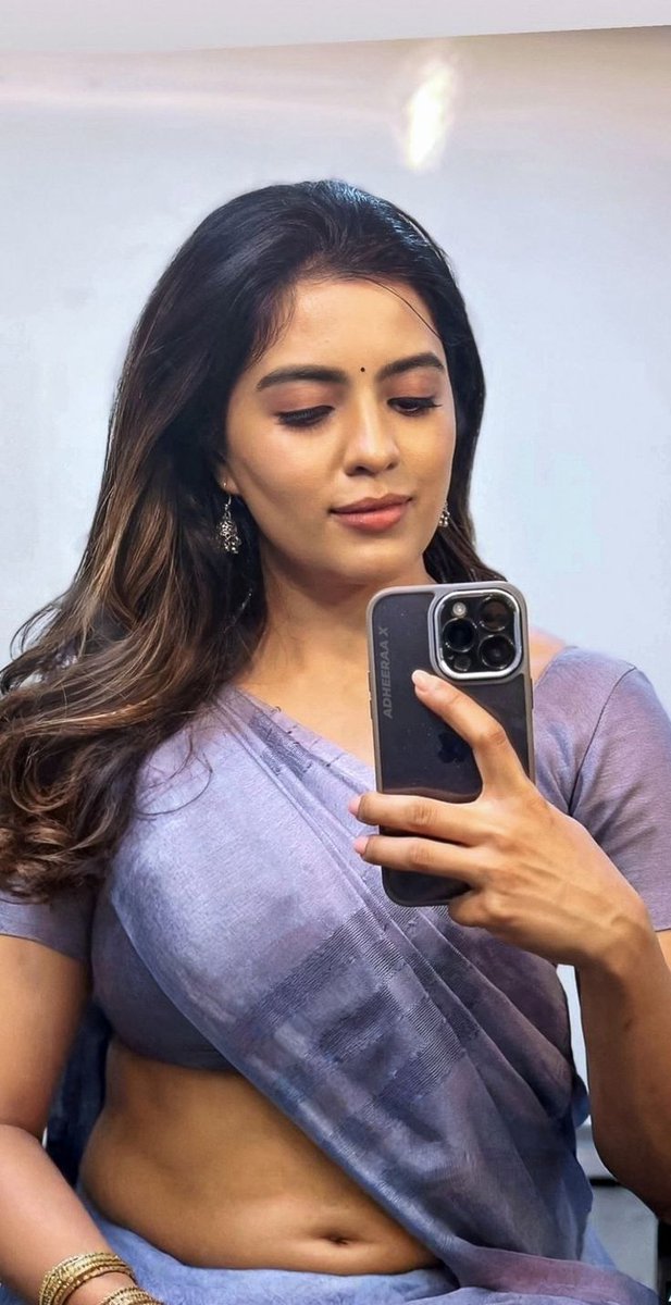 She: mama akka ku droham panrenu romba guilty ah Iruku

Me : atelam onnum ila chlm, na ena vera yarkudayuma relationship la iruke unkuda thana, athum relationship la Ila just jolly ah irukom avlotha

She : but irunthalum...

He: hey munda pocha sathitu vanthu oombu