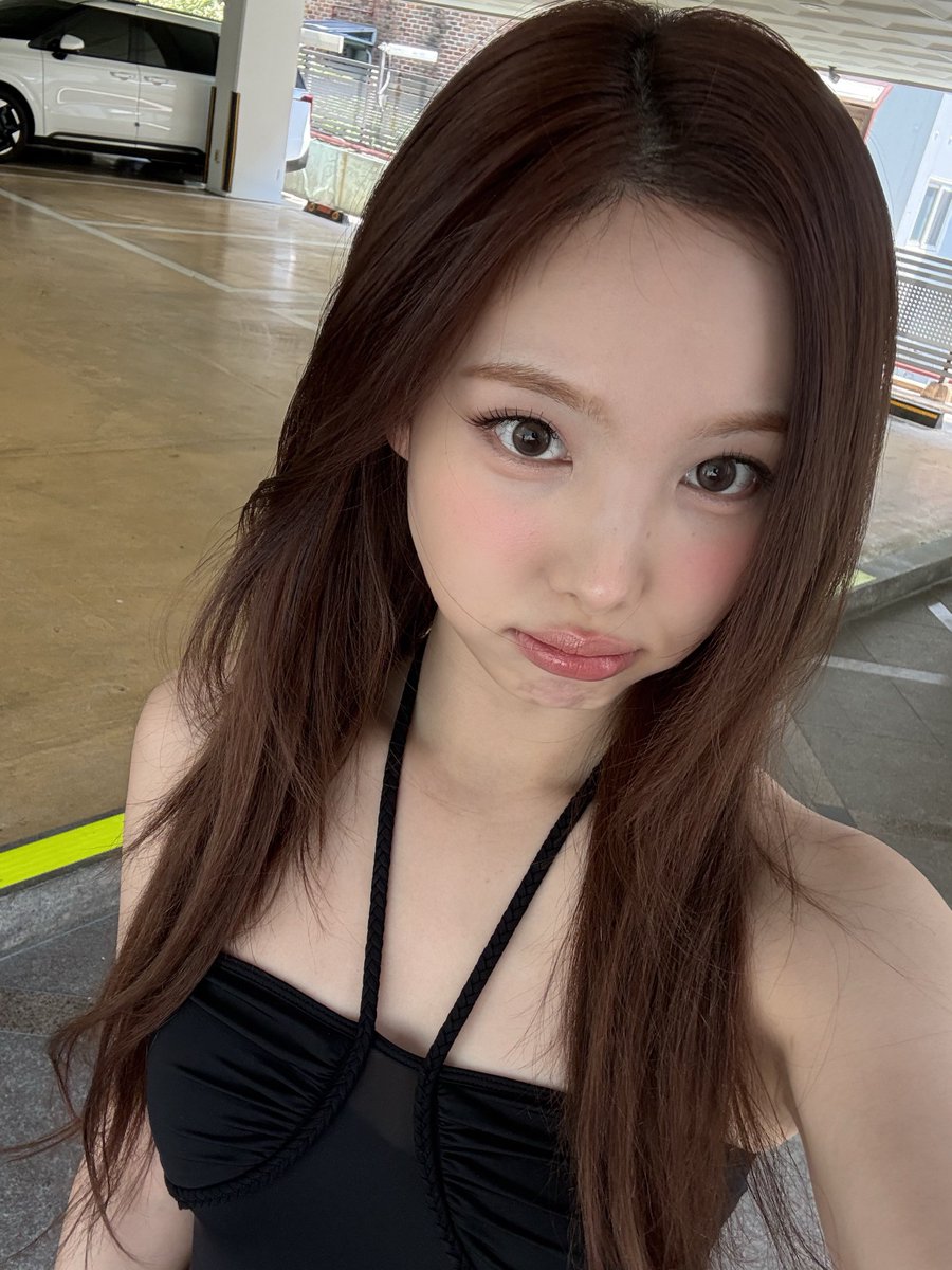 inysbbl's tweet image. [🐰📸] • 250708