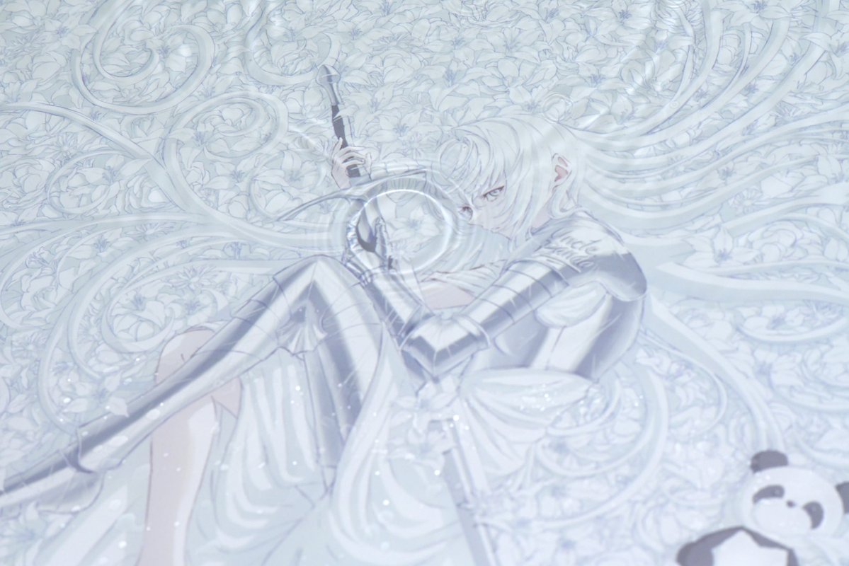 UnclePanda68503's tweet image. Delicate linework weaves a dreamscape — white hair and armor turning into poetry within a halo of light.