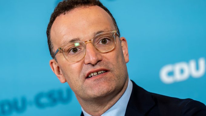 er möchte der SPD ein Gefallen tun mit der Wahl am Feitag
warum wohl
damit es keinen Untersuchungsauschuss gibt
es ist ein Kartell
