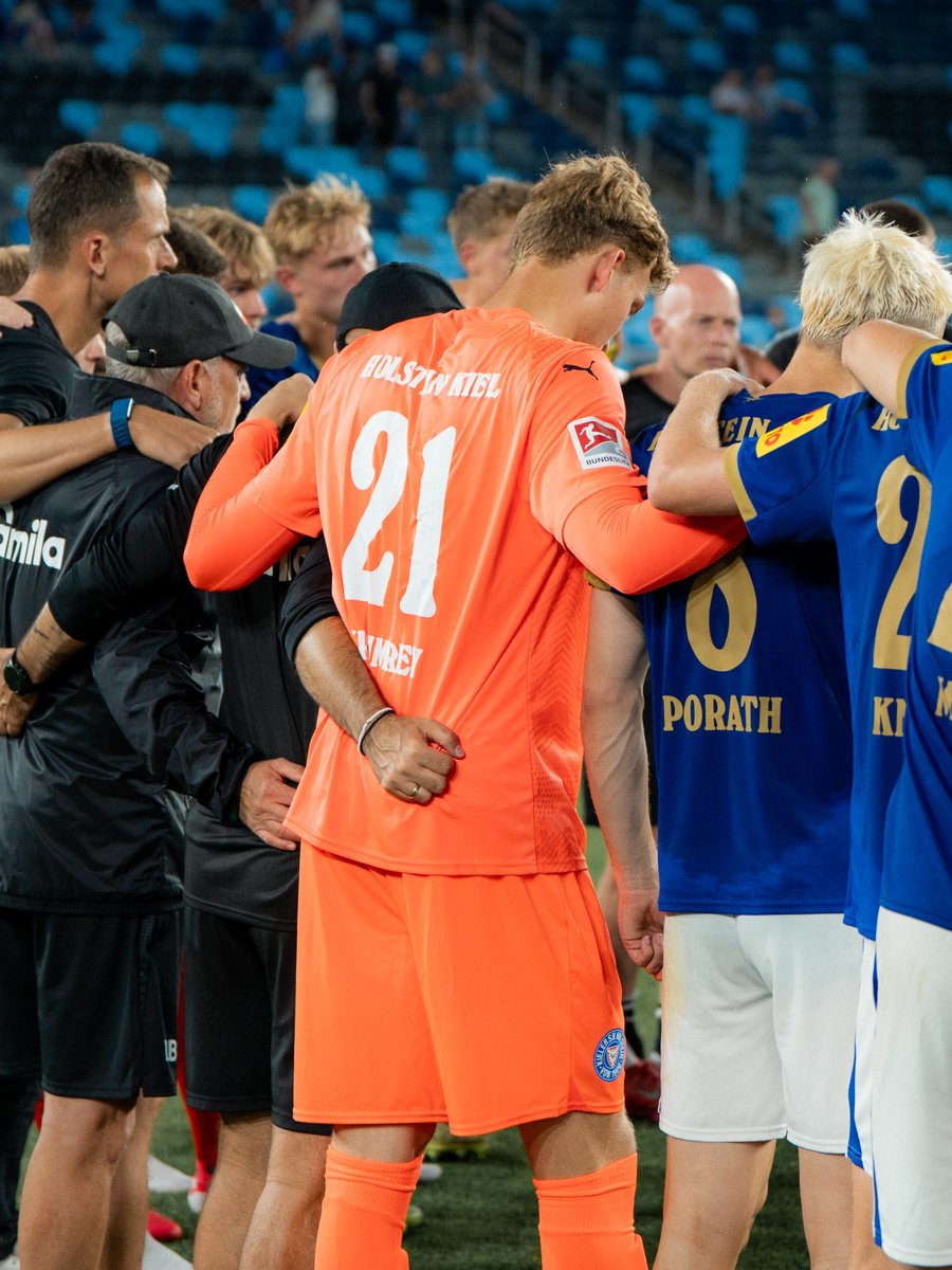 Jonas Krumrey bleibt bei seinem ersten Einsatz im KSV-Trikot ohne Gegentor, aber vorne wollte auch kein Treffer fallen. 🥅

Der Spielbericht ⏩ tinyurl.com/BerichtMINKSV
_
#KielAhoi #MINKSV