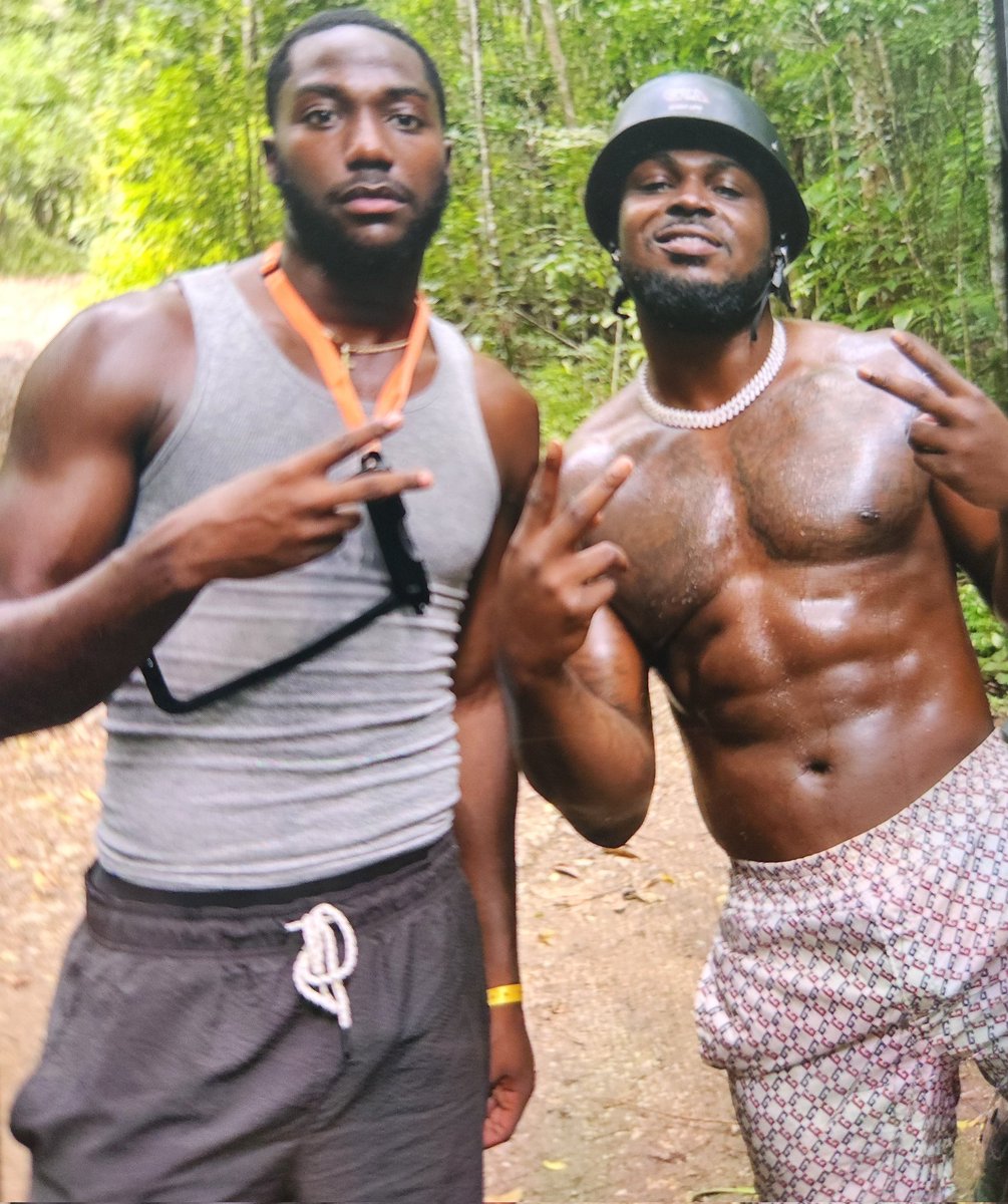 LAMAR LYNCHMOBB (@bigmobb1972) on Twitter photo While in Jamaica 🇯🇲, my son <a href="/LaMarLynchJr07/">LaMar Lynch Jr ✞</a> got a rare opportunity to lock in with Jabril Peppers, the starting safety for the NEW ENGLAND PATRIOTS. Gave him a ton of game, shot him his info, and is in contact with him FOR REAL. U never know where your blessing will come from. While in Jamaica 🇯🇲, my son <a href="/LaMarLynchJr07/">LaMar Lynch Jr ✞</a> got a rare opportunity to lock in with Jabril Peppers, the starting safety for the NEW ENGLAND PATRIOTS. Gave him a ton of game, shot him his info, and is in contact with him FOR REAL. U never know where your blessing will come from.