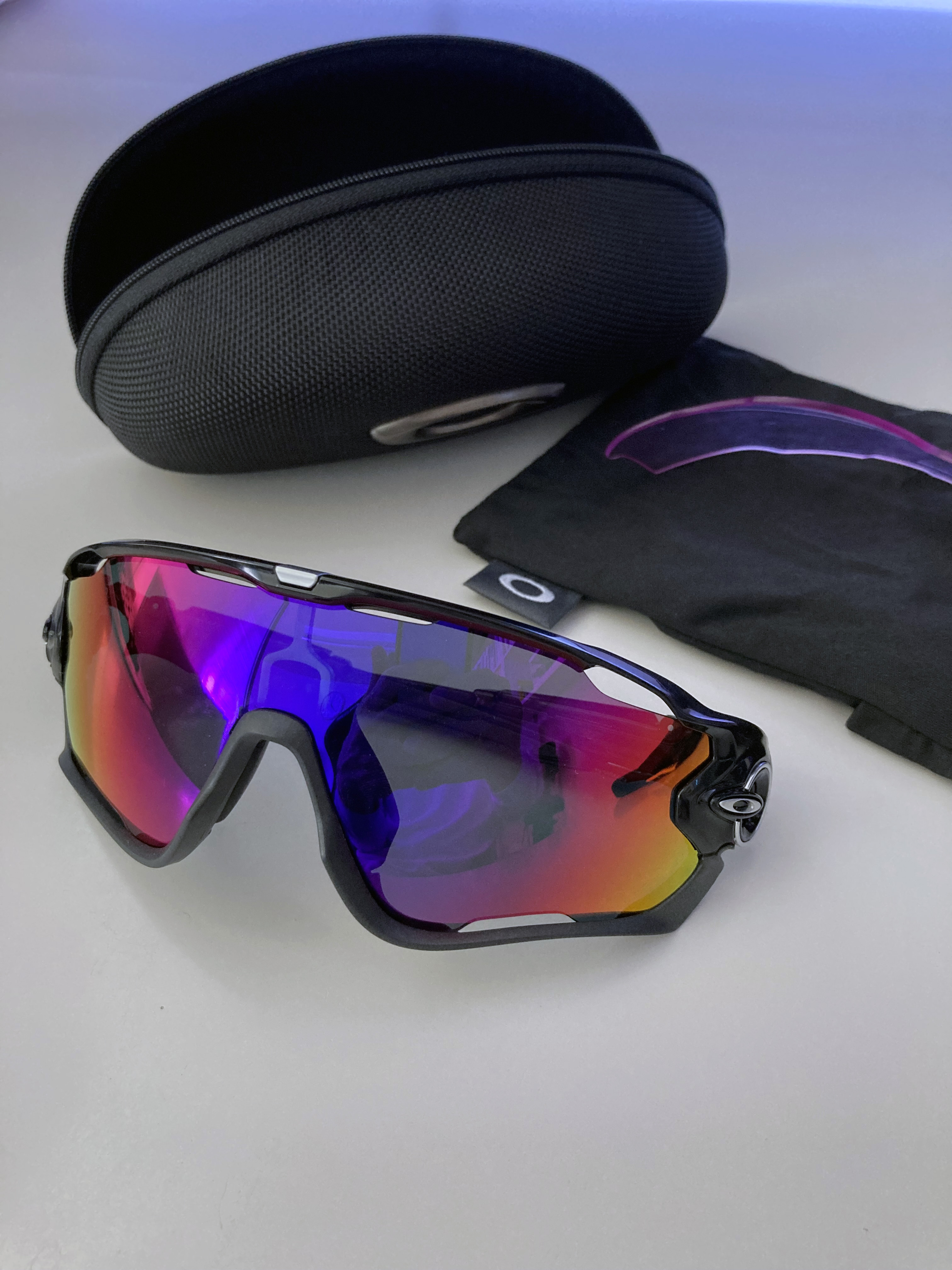 希少カラー Oakley ビーニー ブラック TATSUYA｜OAKLEYのニットキャップ/ビーニーを使った