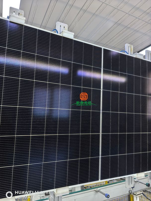 OushangSolar's tweet photo. After lamination and before framing, our rigorous inspection guarantees no cell deviation or micro-cracks. Using EL (Electroluminescence) imaging and manual visual checks, technicians verify uniform bonding and structural integrity.
https://t.co/oN7YLQQPEU
#SolarPanelInspection https://t.co/jMvtJ5nJSP