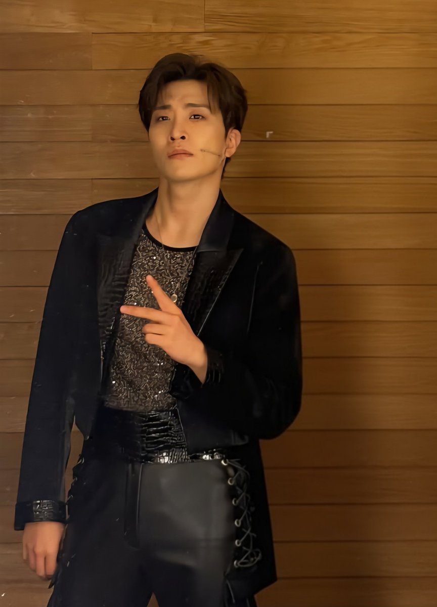 AHGASE is my name tweet media