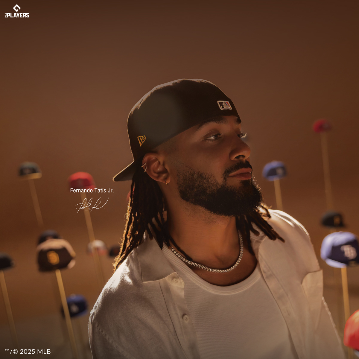 NewEraCap's tweet image. Tatis wears it for a reason. Built for real players and real fans, nothing beats the original fit of a New Era Cap. Now available in two new adjustable silhouettes, there's a style for every type of team player. Because Nothing Beats Real. newer.ac/NothingBeatsRe…