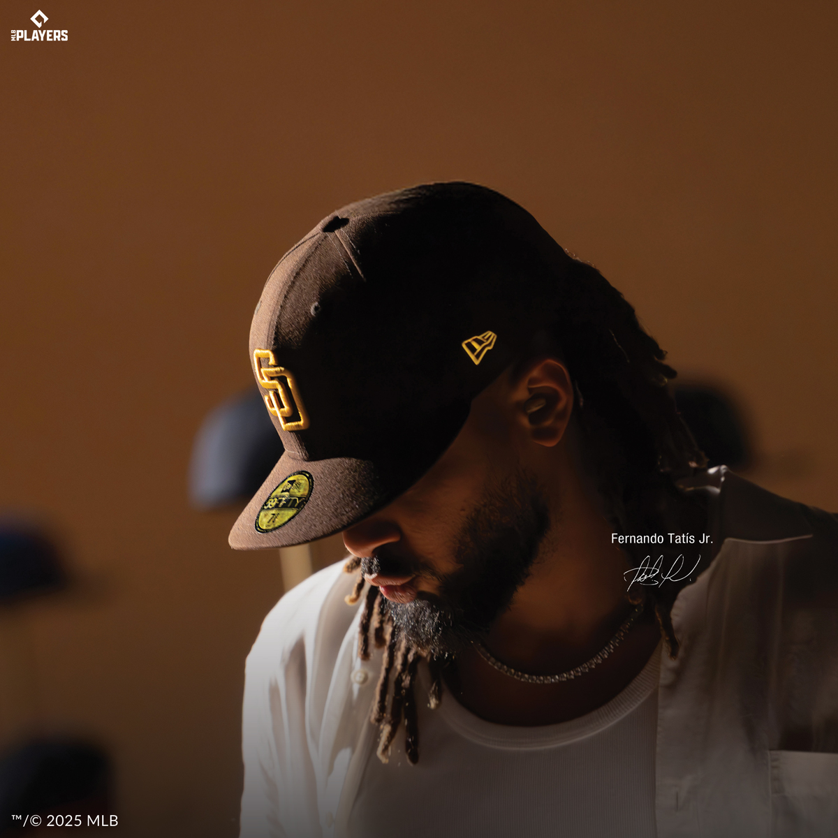 NewEraCap's tweet image. Tatis wears it for a reason. Built for real players and real fans, nothing beats the original fit of a New Era Cap. Now available in two new adjustable silhouettes, there's a style for every type of team player. Because Nothing Beats Real. newer.ac/NothingBeatsRe…