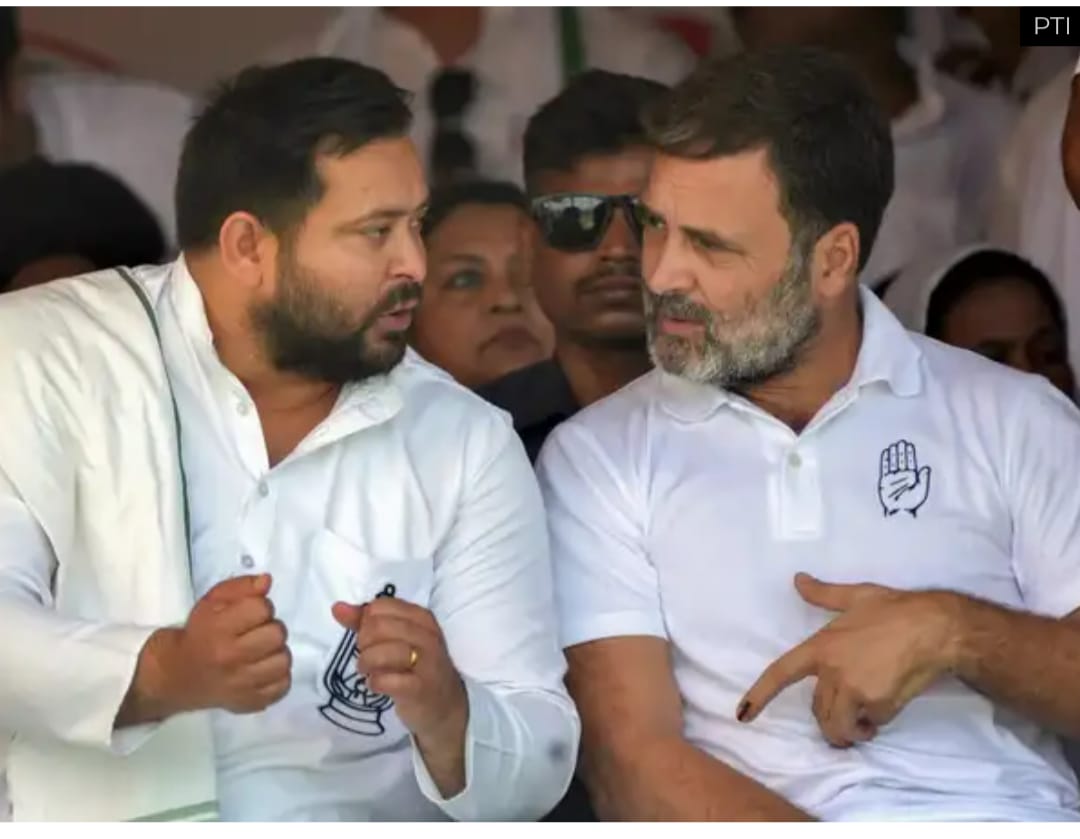 CLManojET's tweet image. Oppn front brews welfarism and 'Bihari pride' for poll pitch amid bid to rally mass angst against ECI barring Aadhaar from SIR, tiny window for voters' verification and buzz over 'Delhi dictating Patna' amid fading Nitish Kumar. @ETPolitics share.google/wXYp1GE03ZyGin…