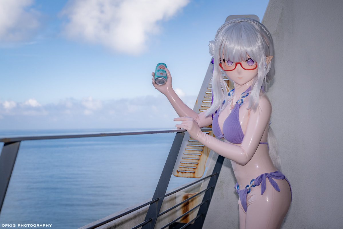 想你的风还是吹到了邮轮

📸：<a href="/opkig/">op</a> 
#kigurumi #着ぐるみ #latex