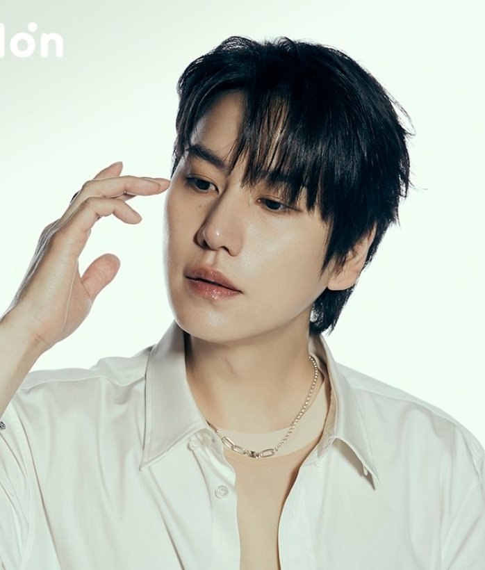 gyumi_hee's tweet photo. ❀･ﾟ Super Junior Express Mode On ﾟ･❀  
#SJ_20TH_EXPRESSMODE
 #ExpressMode ✧ #규현 
❁ @SJofficial ❁ https://t.co/9jI7AEsHQx