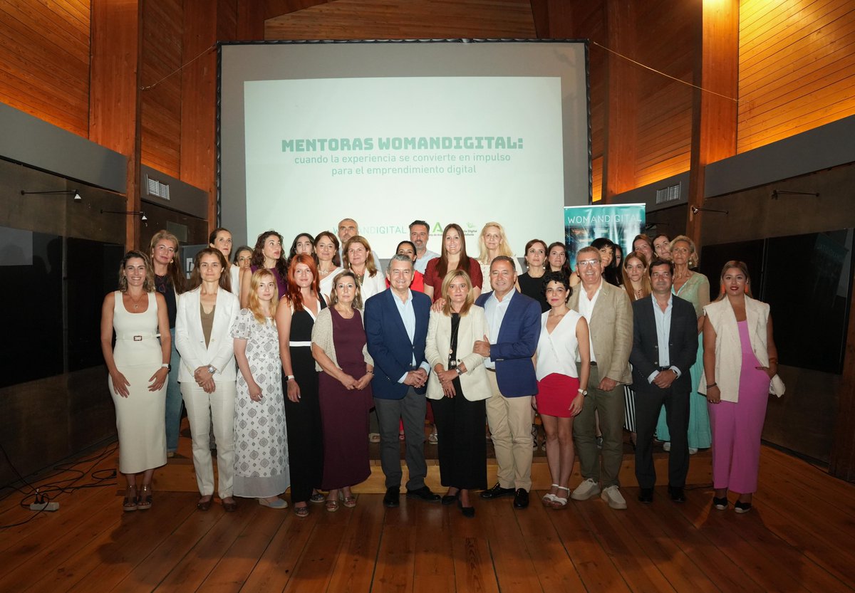 Consejería Presidencia, Interior, Diálogo Social (@interiorjunta) on Twitter photo El consejero <a href="/antoniosanz/">Antonio Sanz Cabello</a> presenta el Club de Mentoras <a href="/WomANDigital_/">WomANDigital</a>
Y anuncia que queda abierta la convocatoria para participar en el Laboratorio de Ciberseguridad de #Andalucía.
🏢 Empresas, 🧪 universidades y 👩💻 centros de investigación ya pueden adherirse. El consejero <a href="/antoniosanz/">Antonio Sanz Cabello</a> presenta el Club de Mentoras <a href="/WomANDigital_/">WomANDigital</a>
Y anuncia que queda abierta la convocatoria para participar en el Laboratorio de Ciberseguridad de #Andalucía.
🏢 Empresas, 🧪 universidades y 👩💻 centros de investigación ya pueden adherirse.