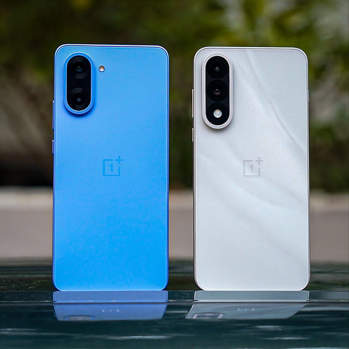 TechWithAbhi12's tweet image. OnePlus Nord 5 &amp;amp; Nord CE 5 Officially Launched 🔥..

OnePlus Nord 5
- 8/256GB : Rs 31,999
- 12/256GB : Rs 34,999
- 12/512GB : Rs 37,999

OnePlus Nord CE5
- 8/128GB : Rs 24,999
- 8/256GB : Rs 26,999
- 12/256GB : Rs 28,999

Rs 2k card discount on both
#OnePlusNord5 #OnePlusNordCE5