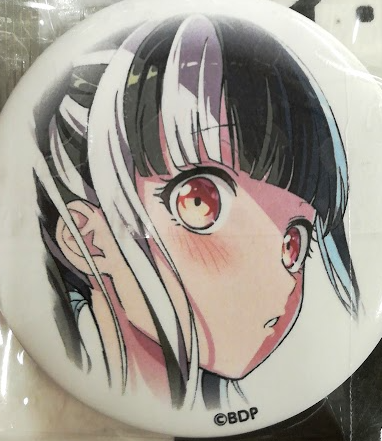 バンドリ　丸山彩　缶バッジ　ホワイトミニドレスver アニメイト バンドリ 丸山彩 缶バッジ ホワイトミニドレスver アニメイト