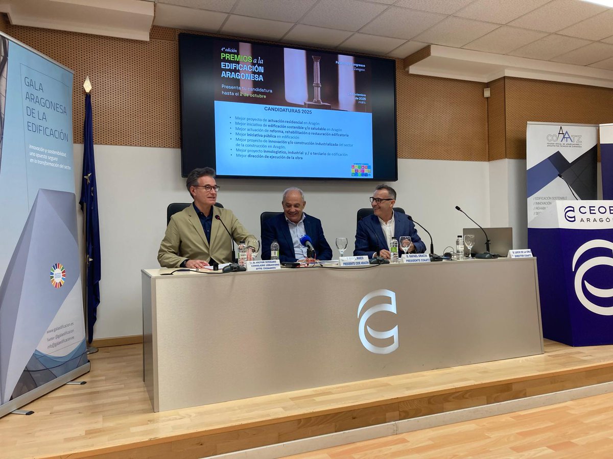Coaatz (@coaatz) on Twitter photo Víctor Serrano,<a href="/vmse10/">Víctor Serrano Entío 🇪🇸</a>, Consejero de Urbanismo, Infraestructura, Energía y vivienda del Ayto.
<a href="/zaragoza_es/">AyuntamientoZaragoza</a>, señala el plan de rehabilitación de viviendas que se están llevando a cabo desde el municipio para mejorar el estado del parque de viviendas. Víctor Serrano,<a href="/vmse10/">Víctor Serrano Entío 🇪🇸</a>, Consejero de Urbanismo, Infraestructura, Energía y vivienda del Ayto.
<a href="/zaragoza_es/">AyuntamientoZaragoza</a>, señala el plan de rehabilitación de viviendas que se están llevando a cabo desde el municipio para mejorar el estado del parque de viviendas.