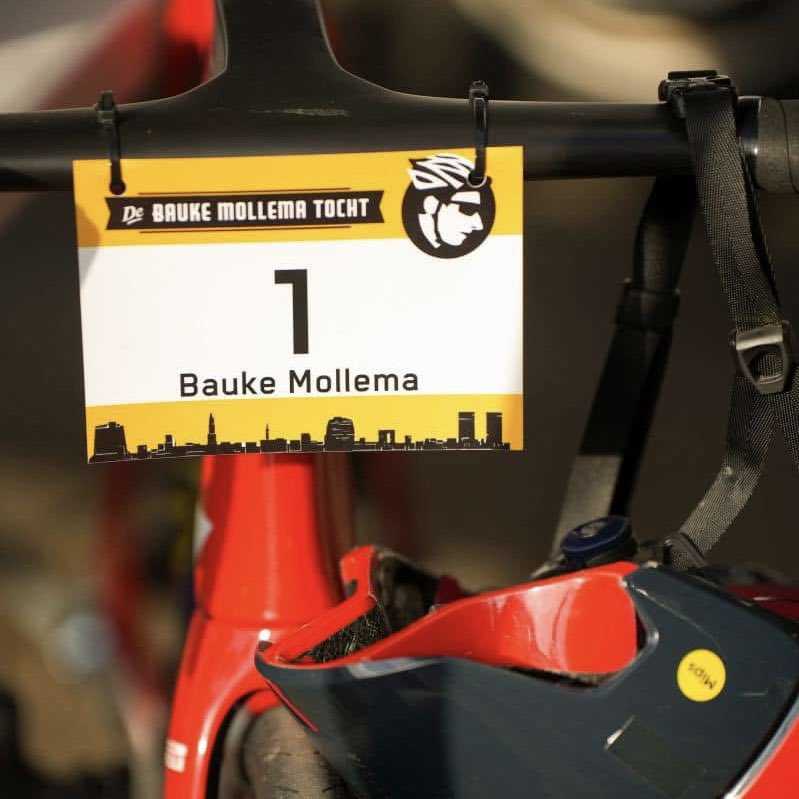 🚴‍♀️ Als je je uiterlijk dinsdagavond 8 juli inschrijft voor de <a href="/BaukeMollema/">Bauke Mollema</a> Tocht ontvang je een gepersonaliseerd stuurbordje🚴‍♂️ voor je tocht met Bauke door het Groninger land op zaterdag 19 juli!

➡️ Inschrijven via de website: fietssport.nl/inschrijven/57…

#BaukeMollemaTocht