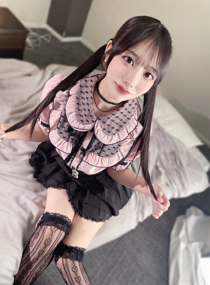 やっぱぴえんは黒髪だよね