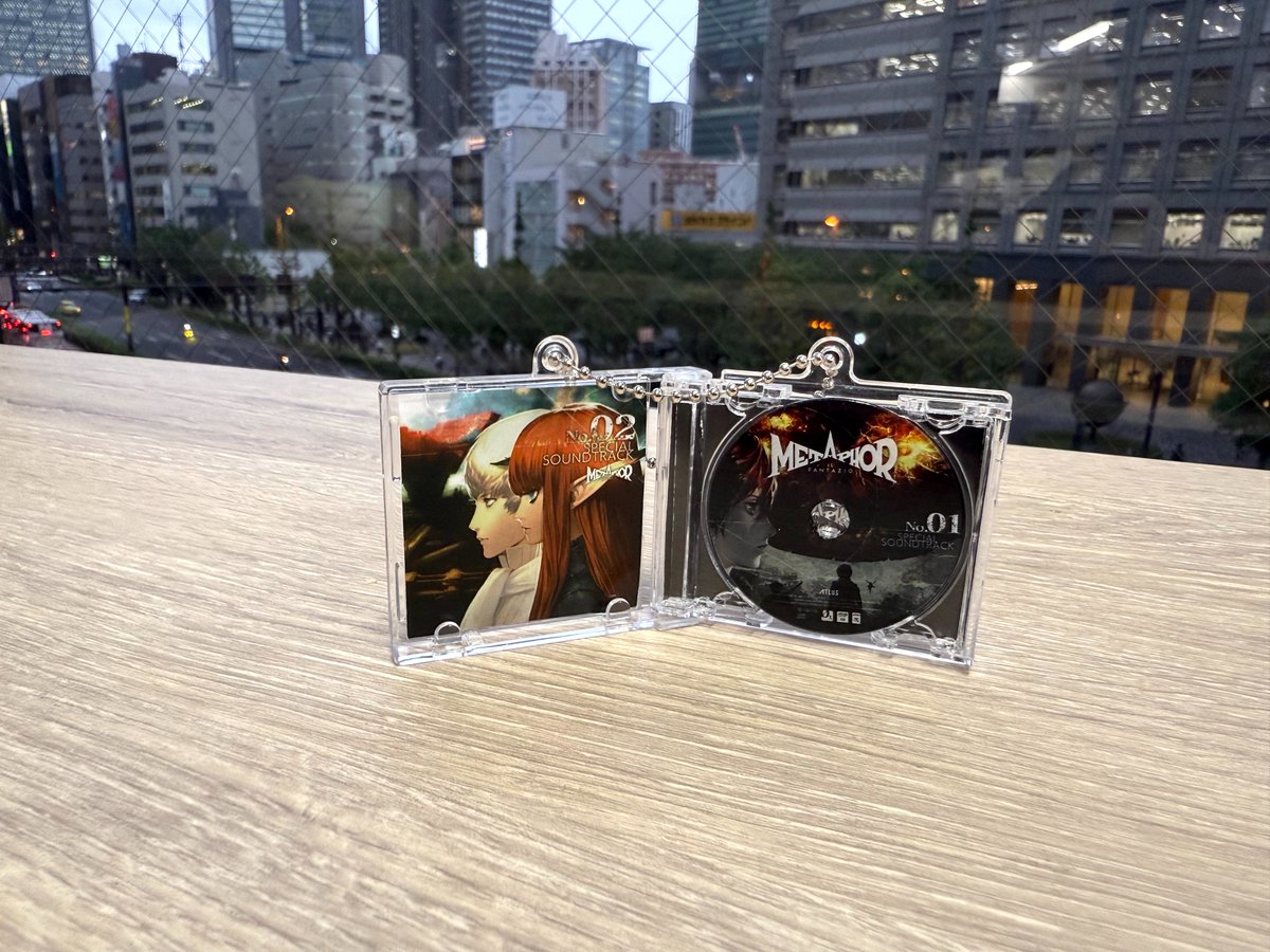 再掲 #メタファーコンサート グッズ紹介】 ☆リバーシブルジャケットCD