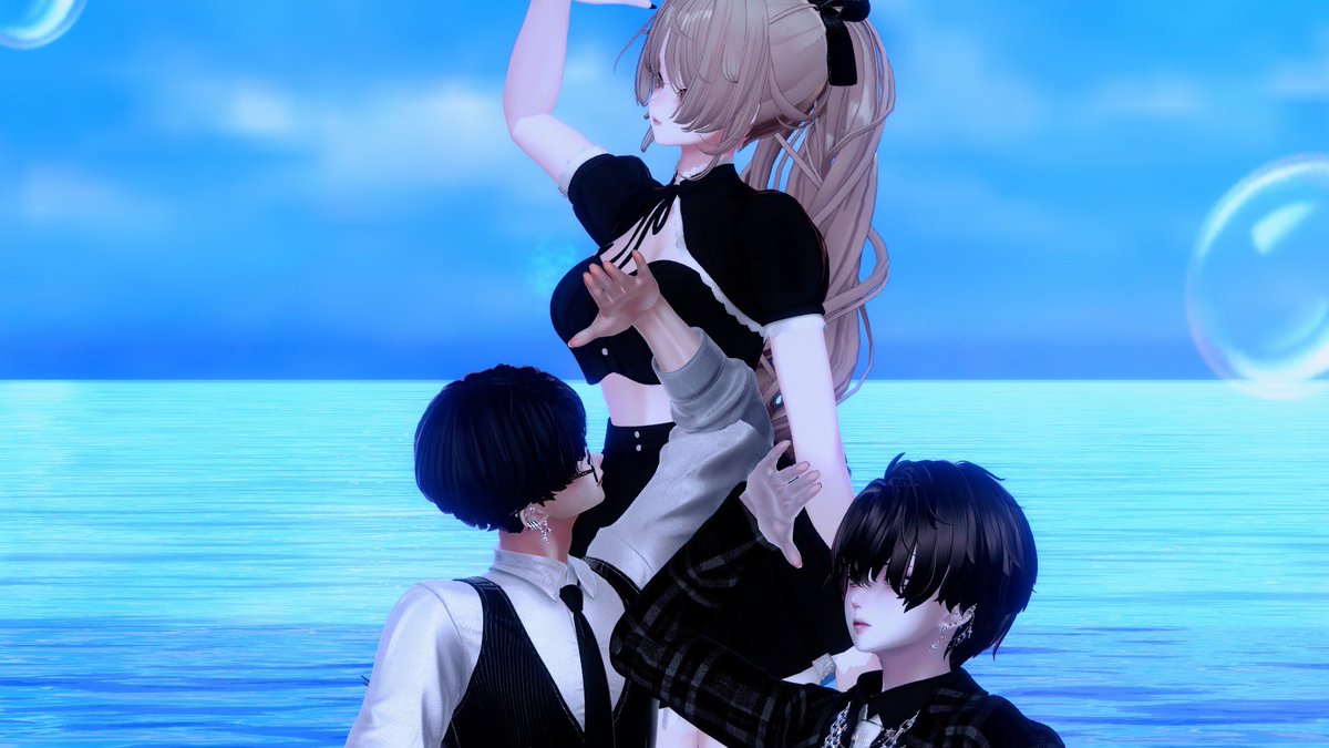 a__zuu__'s tweet image. 昨日のぶいちゃ
まともな写真の方が少なくて笑いすぎてお腹ちぎれるかと思った